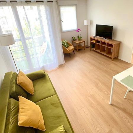 Jade Apart Bussy Centre Disney 10Min 外观 照片